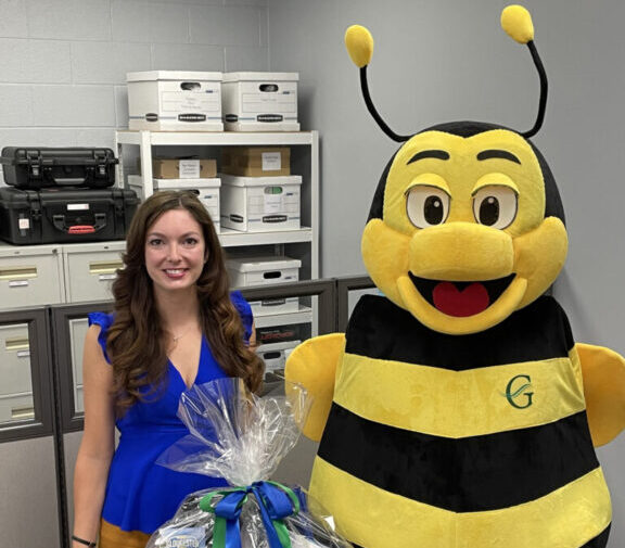 1a bee naming winner