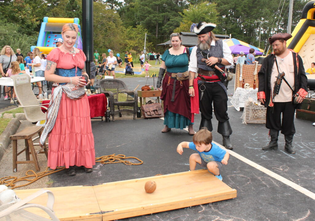 market days 1 walker williams w pirates lady evelyn ginger soulstealer capt slackbeard and redbeard