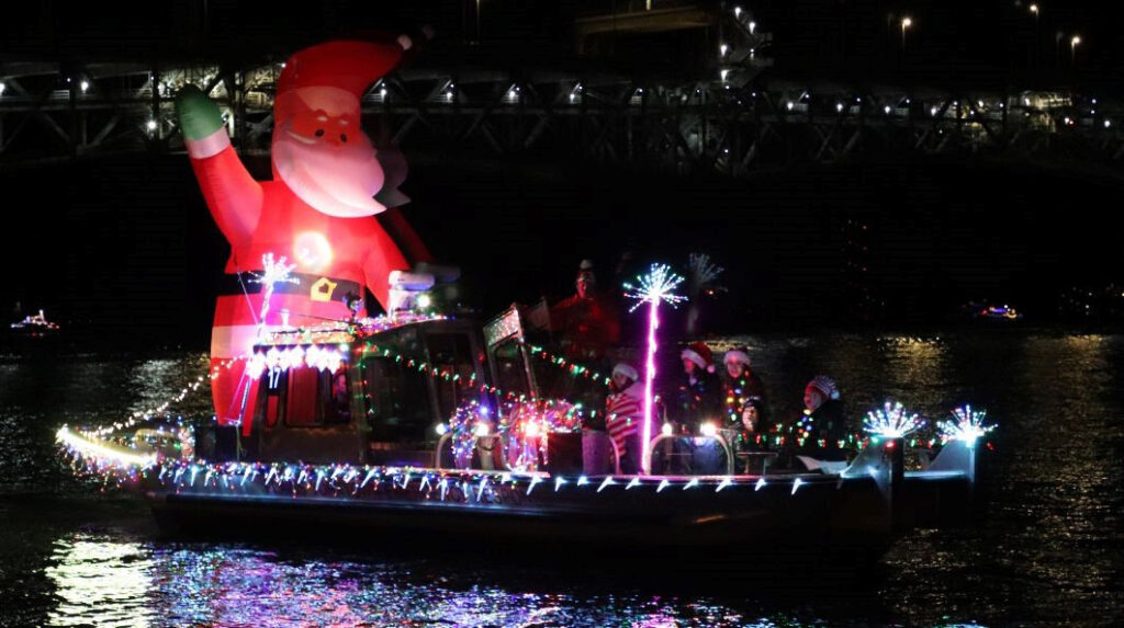 neighbors yorktown weekend boat parade