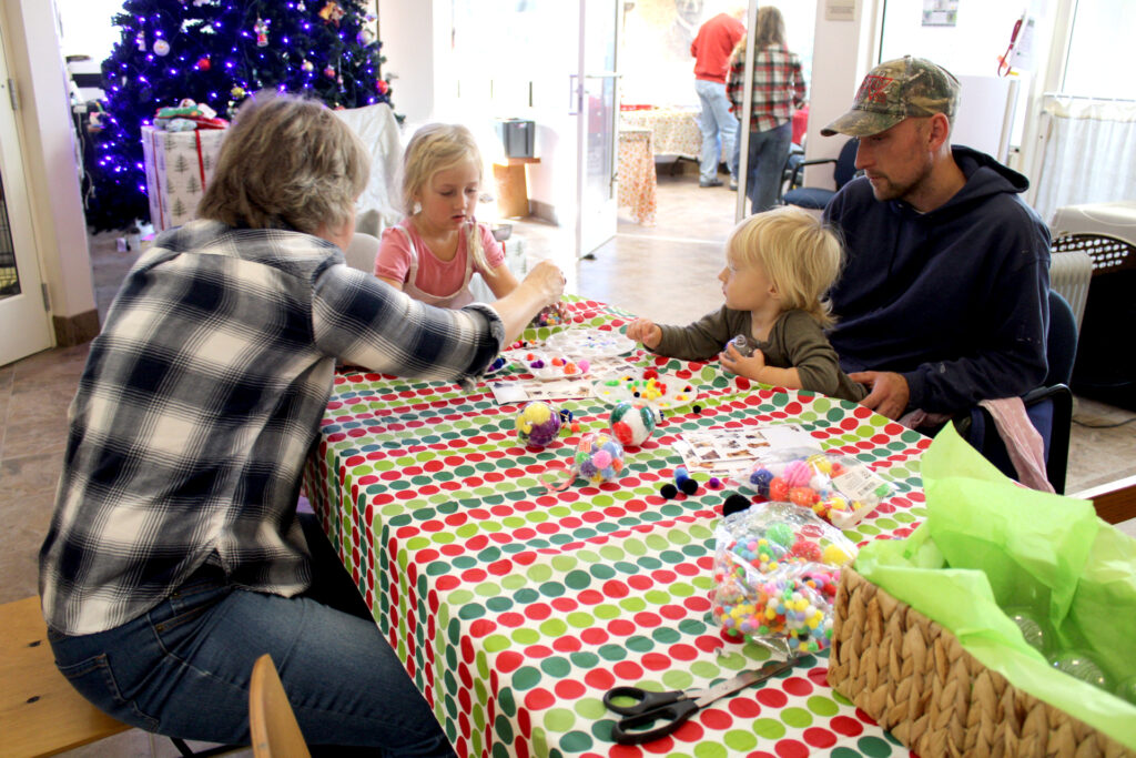 GMHS Holiday Open House and Bake Sale the Allens