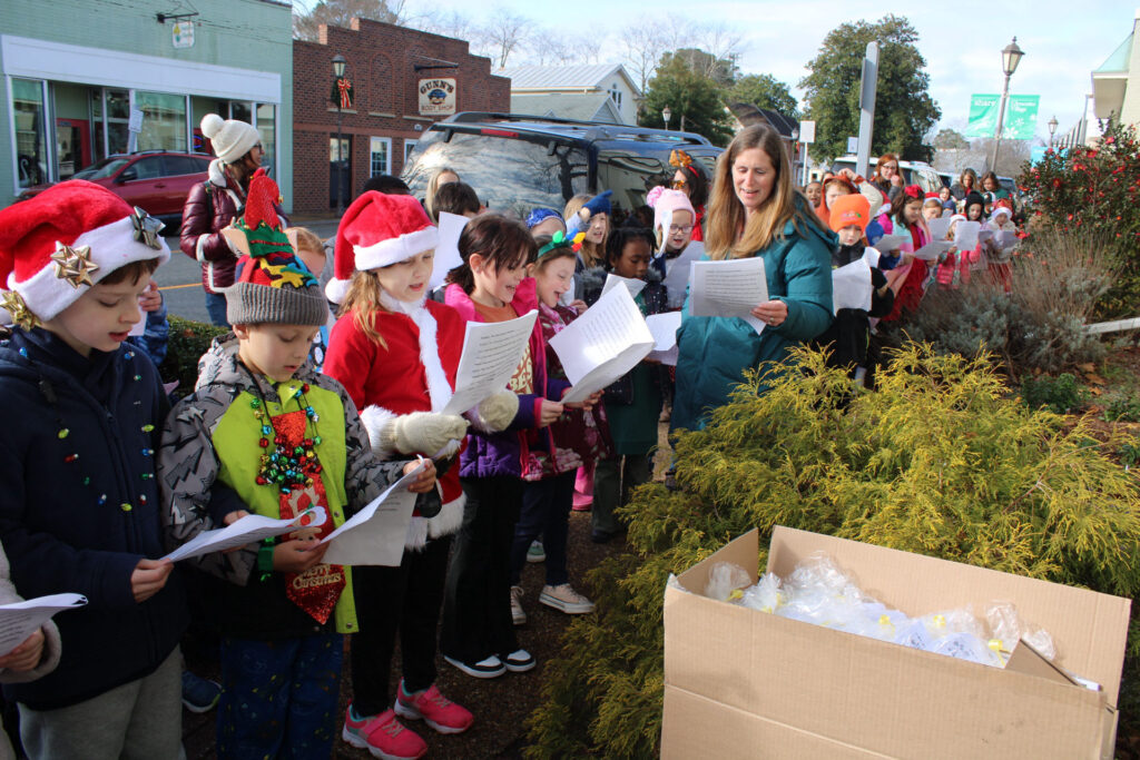 schools Botetourt Carolers (2)